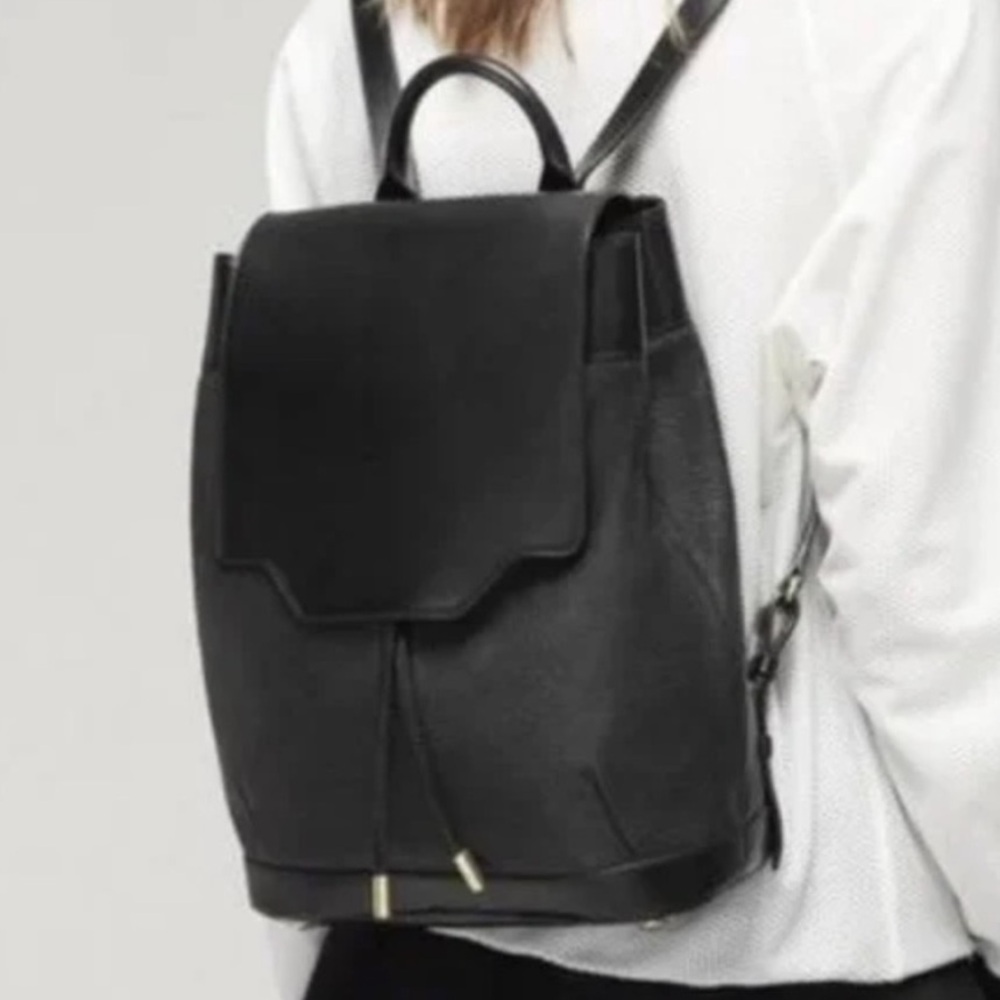 EUC!!! Rag & Bone Pilot Black Leather Backpack Purse